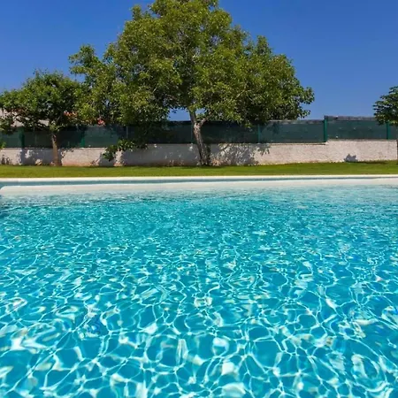 Anavi Mit Privatem Pool Und Grossem Garten By Interhome * Barban